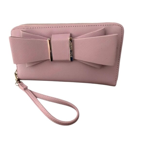 Betsey Johnson Lavender Bow Wristlet Wallet NWOT - Picture 2 of 8